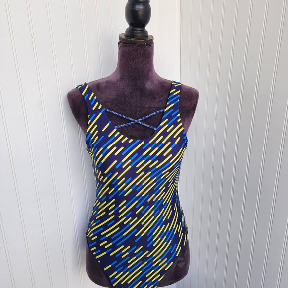 NWOT One Piece Swimsuit Navy Yellow Geo Scoop Neck Strappy Straps Lined Cups M - Picture 2 of 15